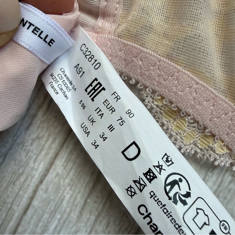 Chantelle RIVE GAUCHE FULL COVERAGE UNLINED C32810 - Picture 3 of 3